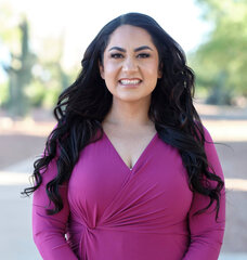 Consuelo  Hernandez